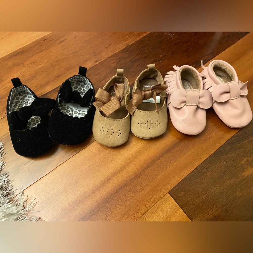3 pairs of adorable crib shoes